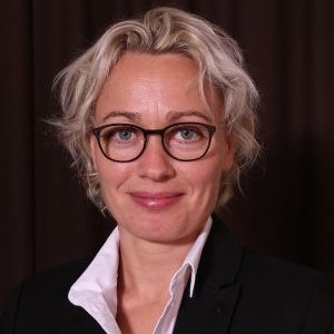 Christina Braedder