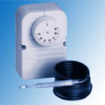 Thermostat in protective box F2000, +90.+30.+90, 16A